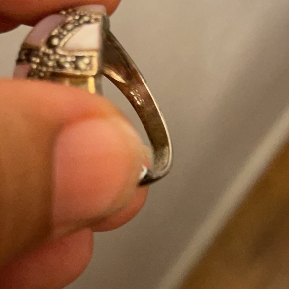 Mother of Pearl Marquise - Picture 5 of 5